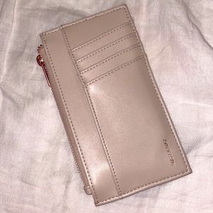 Matt and Nat Nolly Wallet - Veil color